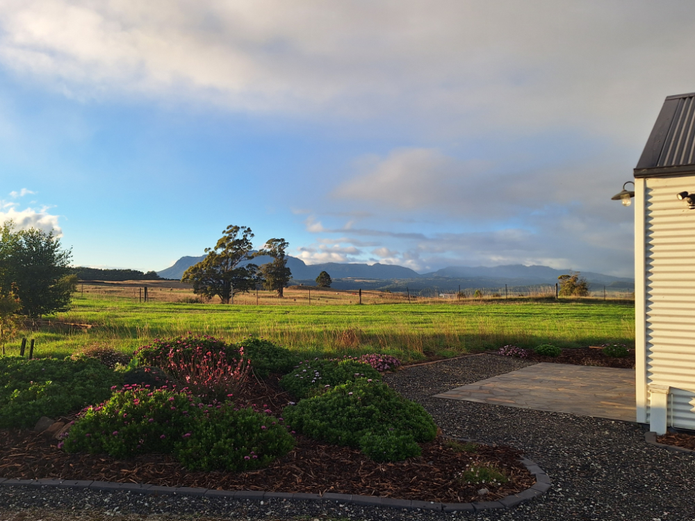 View of the mountains from Lilac Cottage
